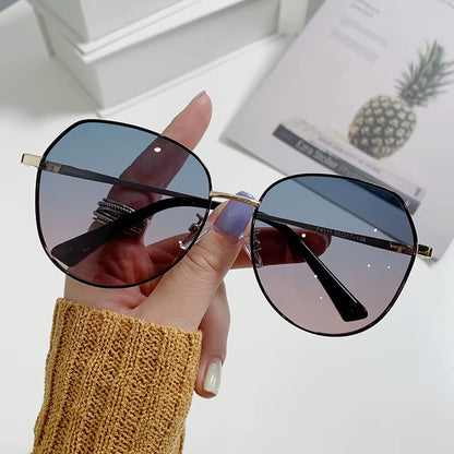 Hot Selling Metallic Sunshade Glasses Women'S Advanced Sense Polarizing Sunglasses UV Protection Sun Summer Sports T194