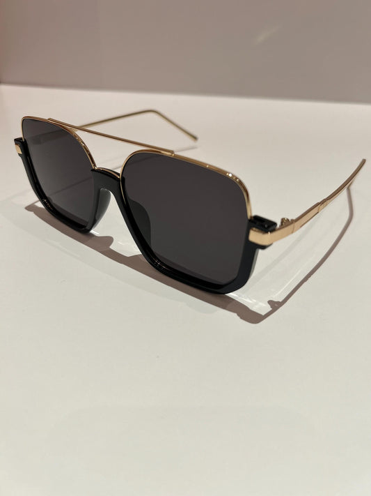 Retro Style Oversized Sunglasses, Black and Gold Rim Sunglasses, Vintage Style Sunglasses, Gift for Her, Gift for Him, Women Sunglasses
